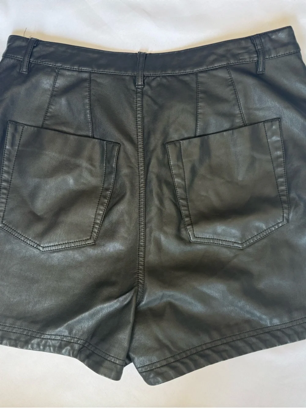 Free People Lita Black Vegan Leather High Rise Shorts Size 12